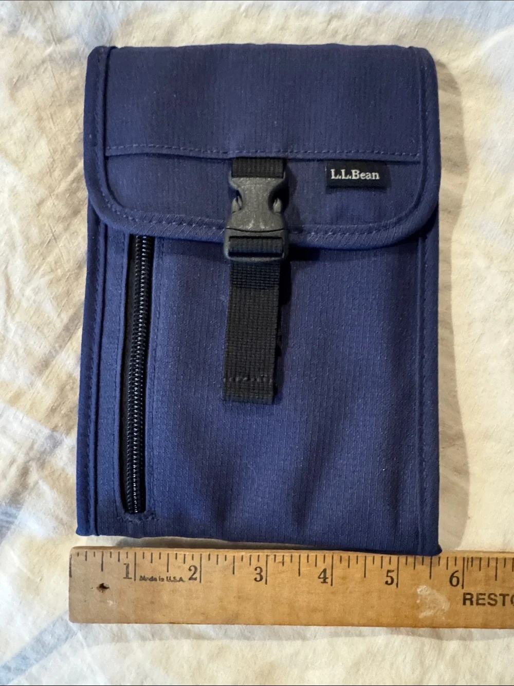 L.L.Bean Navy Blue Travel passport Toiletry Pouch lanyard